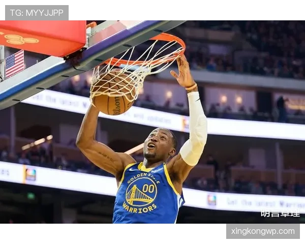 库明加突破带动勇士内线效率提升明显