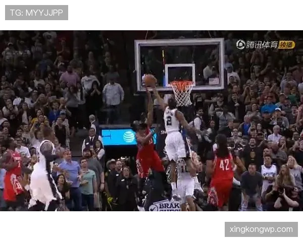 内内挡拆中路制造错位，提升内线得分效率明显